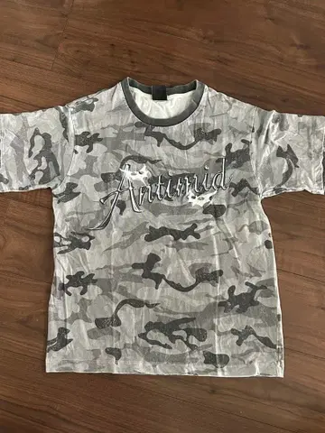 ANTIMID 카모 패턴 T셔츠 사이즈 Small