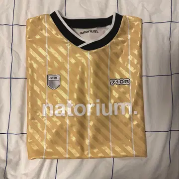 나토리 게임 셔츠 베이지