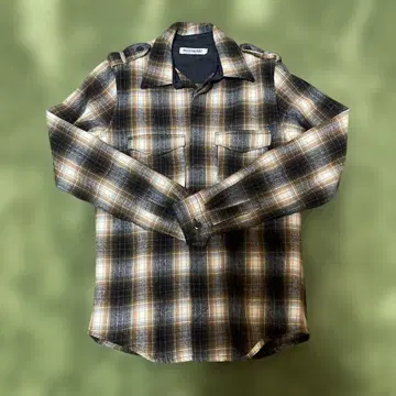 DISCOVERED M 사이즈 체크 플란넬 셔츠