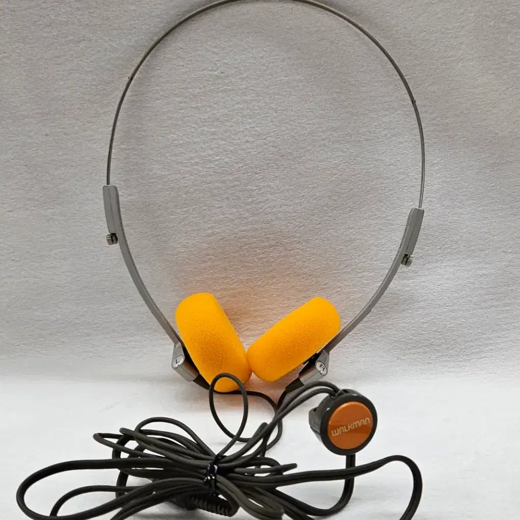 SONY MDR-4L1S Headphones | Bunjang Global
