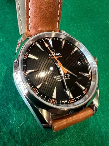 OMEGA 씨마스터 아쿠아 테라 자동 와인딩 150m 방수