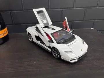 람보르기니 카운택 LP800 1/24 스케일