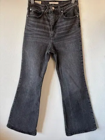Levi's 70s HIGH FLARE w27