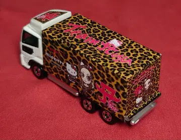 하마사키 아유미 ayupan x kitty 25th LIVE 미니카 트럭