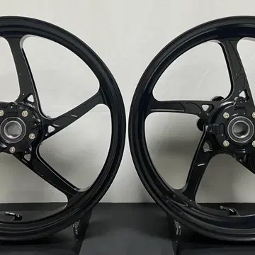 ㅎㅎ KAWASAKI ZX6R 가와사키ZX6R 단조휠 커스텀휠 | 브랜드 중고거래