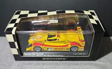 미니 챔피언스 1/43 스케일 포르쉐 RS 스파이더