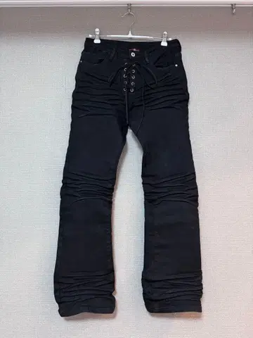 DETW 다크 비주얼계 플리츠 스트레이트 데님 팬츠