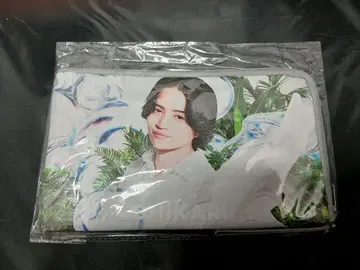 SIKARI 키쿠치 후마 파우치