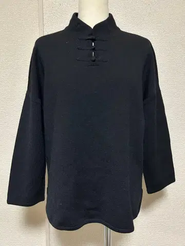 yoshie inaba 사이즈 L 블랙 니트 스탠드 카라 탑 7023