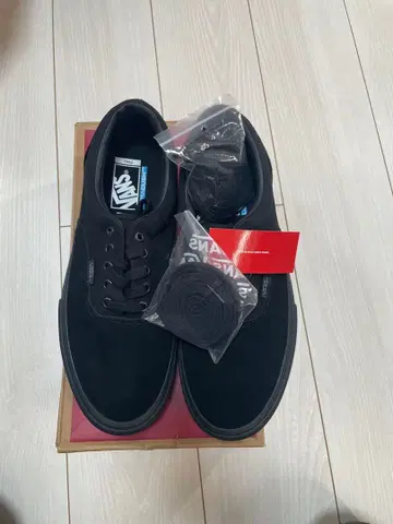 단종 새상품 VANS PRO ERA 블랙아웃 스웨이드 28