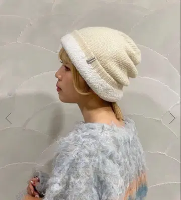 [미사용 새상품] OVERRIDE 아이보리 니트 모자 남녀 공용