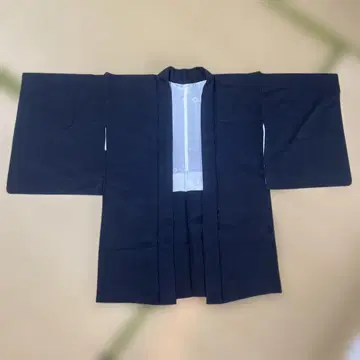 새상품 블랙 심플한 겉옷 무늬 있음 아기 첫 신사 참배용