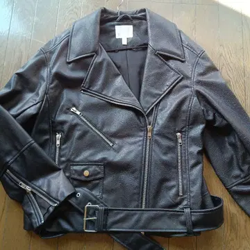 에이치앤엠 인조 가죽 라이더스 아주 레어 L 사이즈
