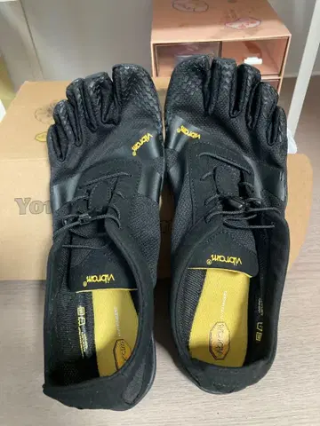 비브람 파이브핑거스 블랙 스니커즈 약 26cm