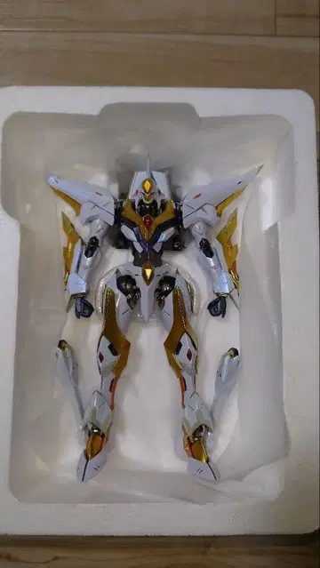 METAL BUILD 랜슬롯 알비온