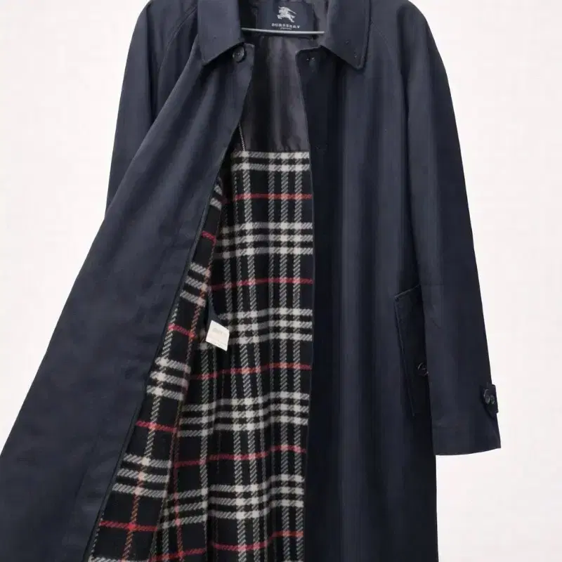 COOR | 쿠어 Coor Mixed Suede Piping Jumper on Bunjang Global Site.