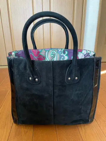 GAP 블랙 스웨이드 소가죽 토트백