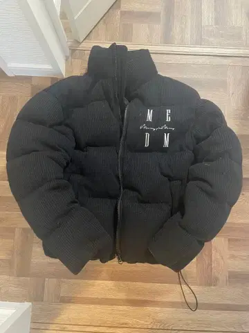 MEDM 다운 자켓