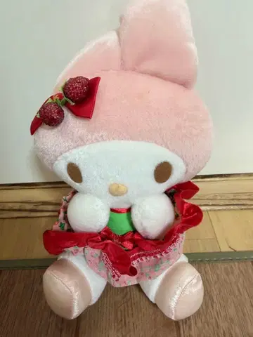 마이멜로디 딸기 봉제 인형