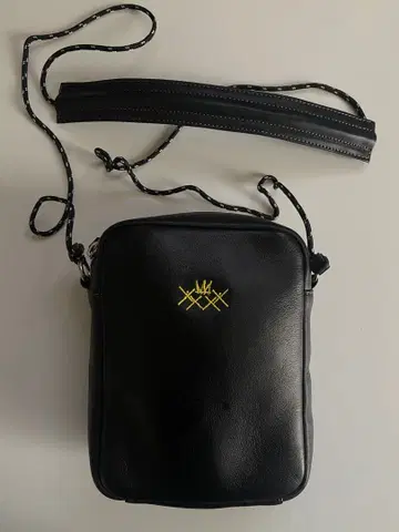 King Gnu ceremony 킹누 가죽 파우치 미사용 새상품