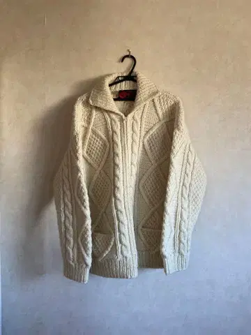 Hand knit 에콰도르제 아이보리