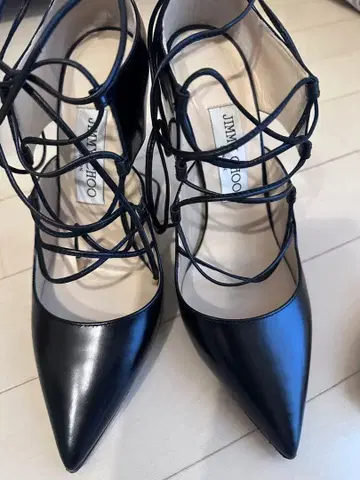 지미추 블랙 하이힐 36