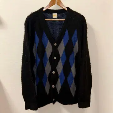 KODKY'N 아가일 무늬 모헤어라이크 가디건