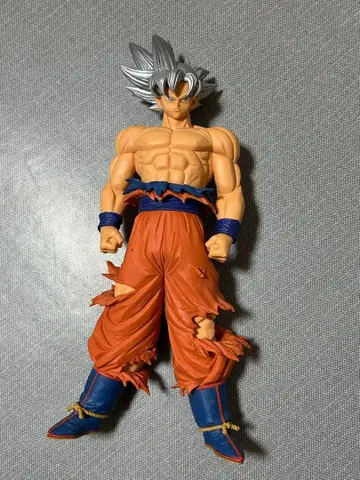 드래곤볼 손오공 피규어 극한의 경지 그란디스타