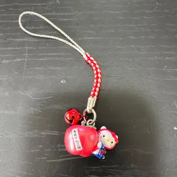 레어 지역 한정 헬로키티 아오모리 사과 아가씨