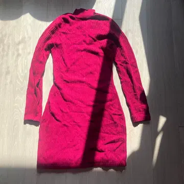 & Other Stories 버건디 니트 원피스 S