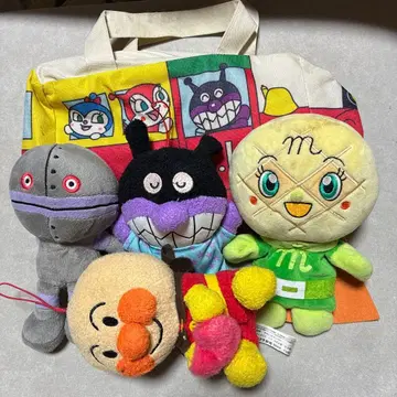 호빵맨 봉제 인형 4개 세트 가방 포함