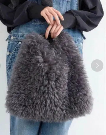 BARNYARDSTORM LE VERNIS 르 베르니 별주 / 퍼 BAG