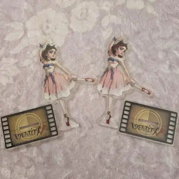 제5인격 조향사 붉은 신발 아크릴 스탠드 2개 세트