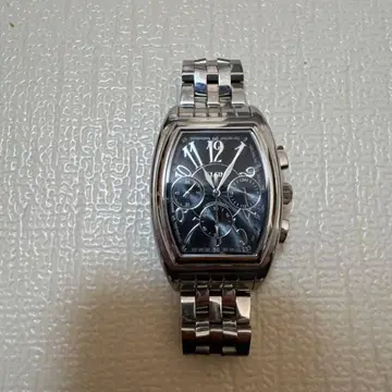 ELGIN 엘진 크로노그래프 손목시계 블랙 다이얼 실버 상자 없음