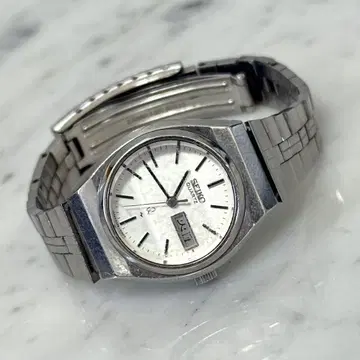 vintage SEIKO 세이코 7N2246 실버 은 손목시계