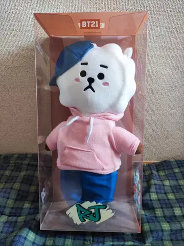 [ 미개봉 새상품 ] BT21 RJ 스트릿 무드 스탠딩 인형 덤 포함