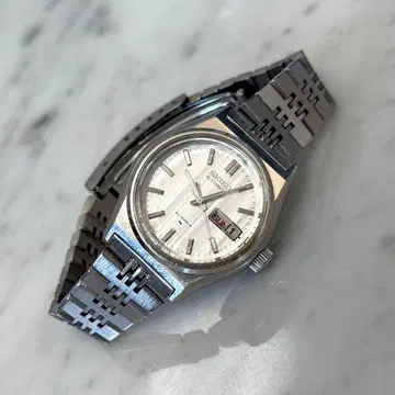 vintage SEIKO 세이코 손목시계 실버 은 스트라이프