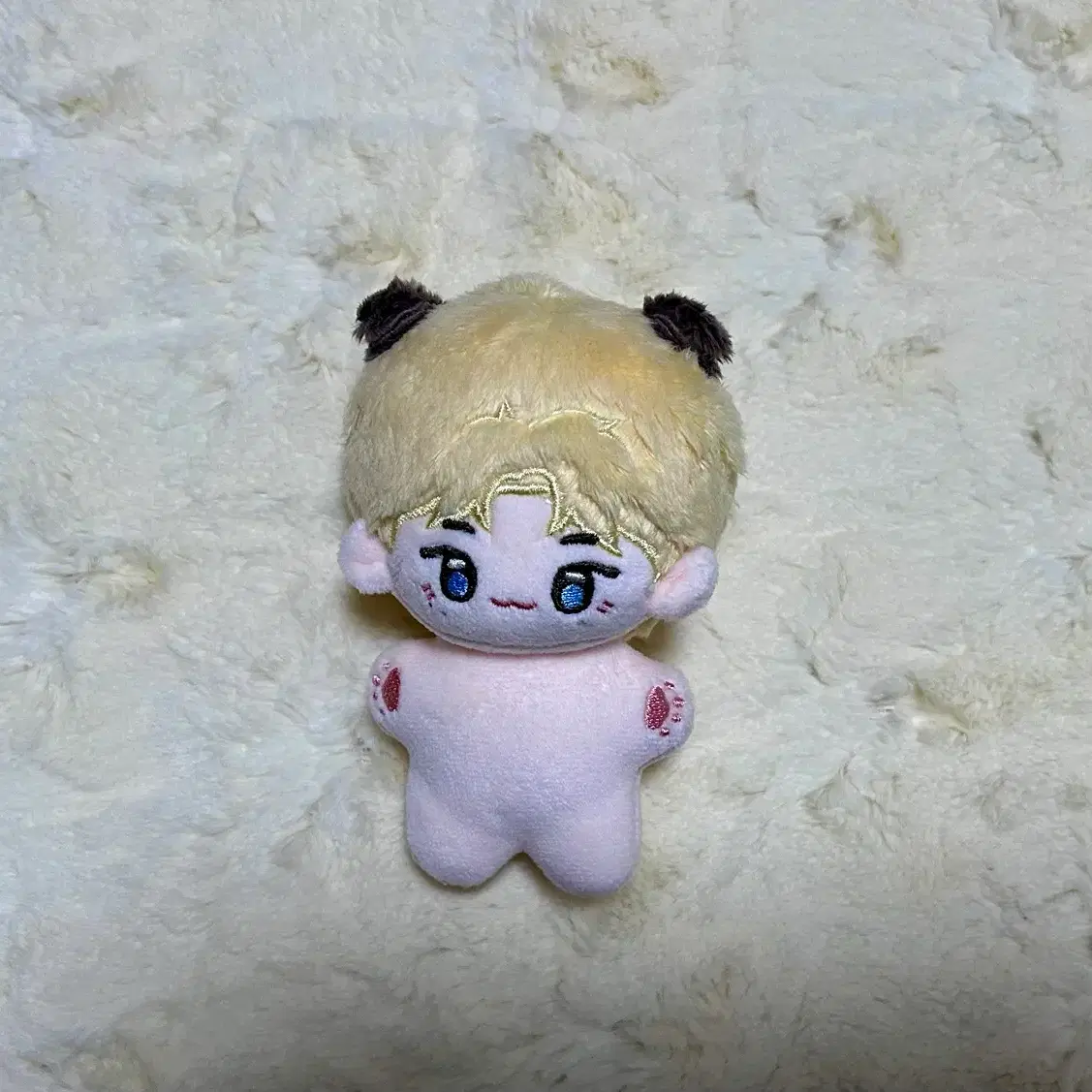 Shop 세븐틴디노인형 on Bunjang Global Site - No more Korean account!