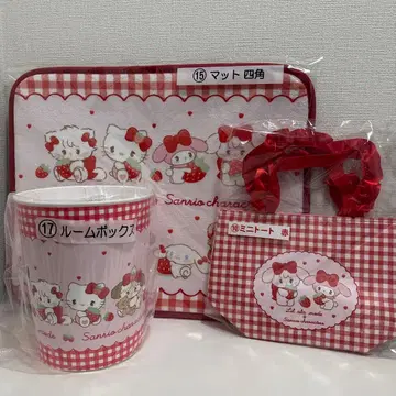 릴르아라모드 x 산리오 당첨 복권 3종 세트