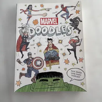 MARVEL DOODLES 색칠 공부 책