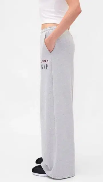 GAP 30th Anniversary 맨투맨 그레이 s 사이즈