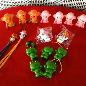 사토짱과 사토코짱의 닥터와 간호사 키링 코로짱 손가락 인형 스트랩