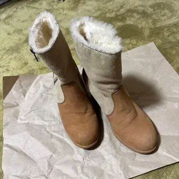 풀 풀 풀풀 베이지 스웨이드 어그 부츠 23.5cm