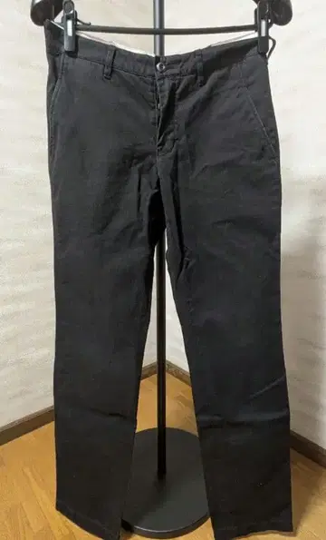 어태치먼트 팬츠