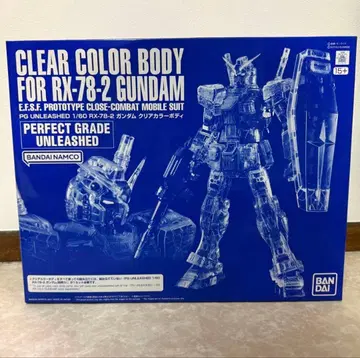 PG UNLEASHED RX-78-2 건담 클리어 컬러