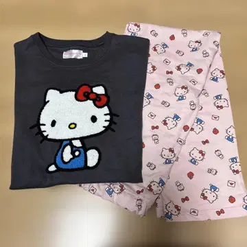 새상품 산리오 헬로키티 룸웨어 파자마 M 사이즈