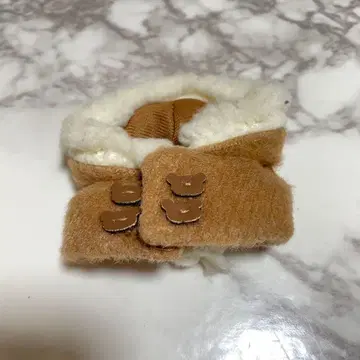 옷 갈아입는 리락쿠마 외출 봉제 인형 키링 더플 코트