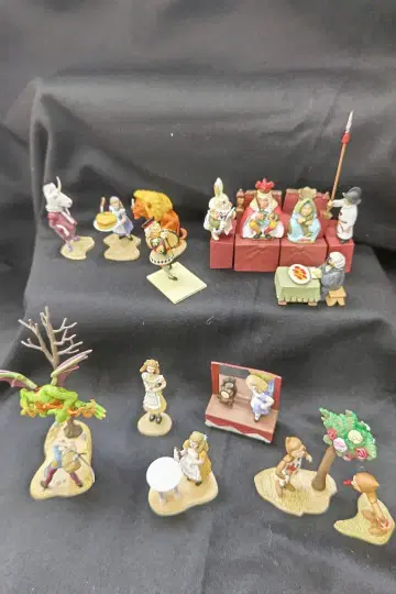 카이요도 x 후루타 인형의 나라의 앨리스 16개 풀 컴플리트 세트