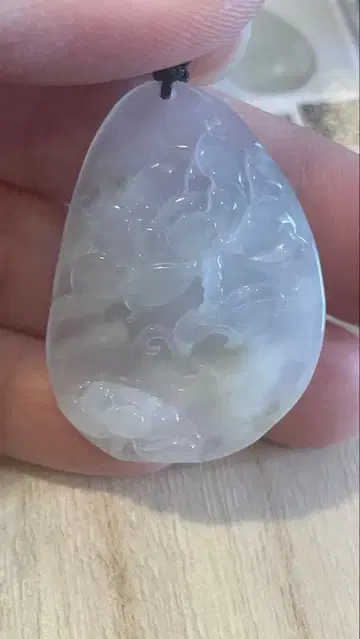 천연 미얀마 비취(A급) 귀여운 꽃 조각 목걸이