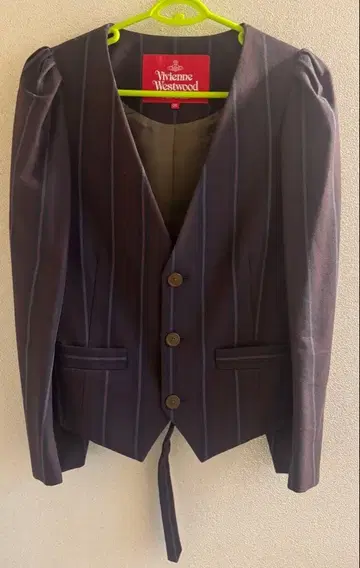 비비안 웨스트우드 루지 셋업 / 스트라이프 보르도 계열